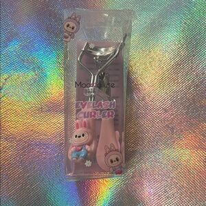 Cute Pink Eyelash Curler with Character Design